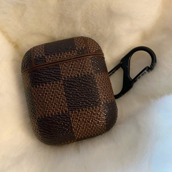 Damier Ebene AirPod 1/2 Case #210 - Picture 1 of 4